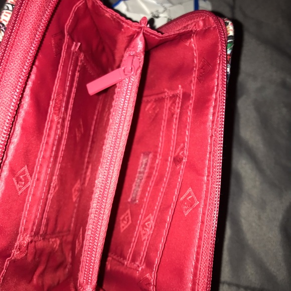 Vera Bradley bad (can be used many ways) - Picture 8 of 8